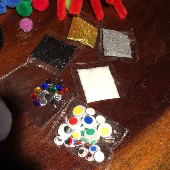 4 Craft Tubs | Kids Arts & Crafts | Bright Colors - Picture 8 of 8